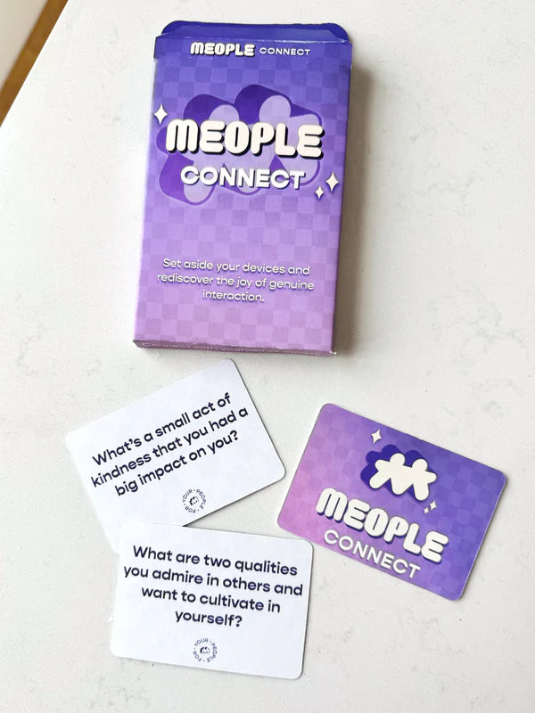 Real life shot of Meople Connect Box with 3 meople connect cards